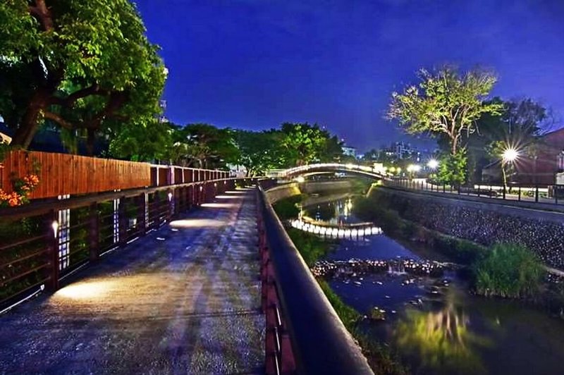 雲林溪景觀工程在「2025 FIABCI全球卓越建設獎」中榮獲金獎,工程設有LED燈光與護欄嵌燈,兼顧美觀與安全。(雲林縣政府提供)中央社記者蔡智明傳真 114年6月24日