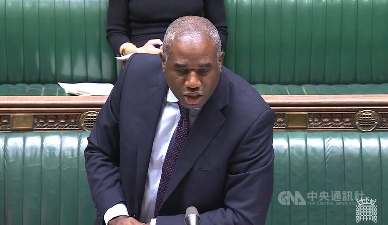 英國外交大臣拉米24日在國會報告政府對中關係全面盤點(China audit)重點結論,重申無法簡化看待中國和英中關係。(國會議事轉播截圖)中央社記者陳韻聿倫敦傳真 114年6月25日