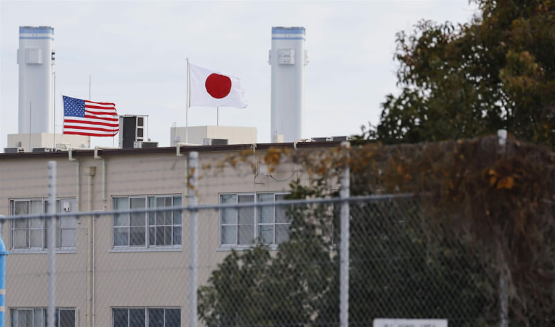 圖為日本橫濱市內的美軍設施。（共同社）