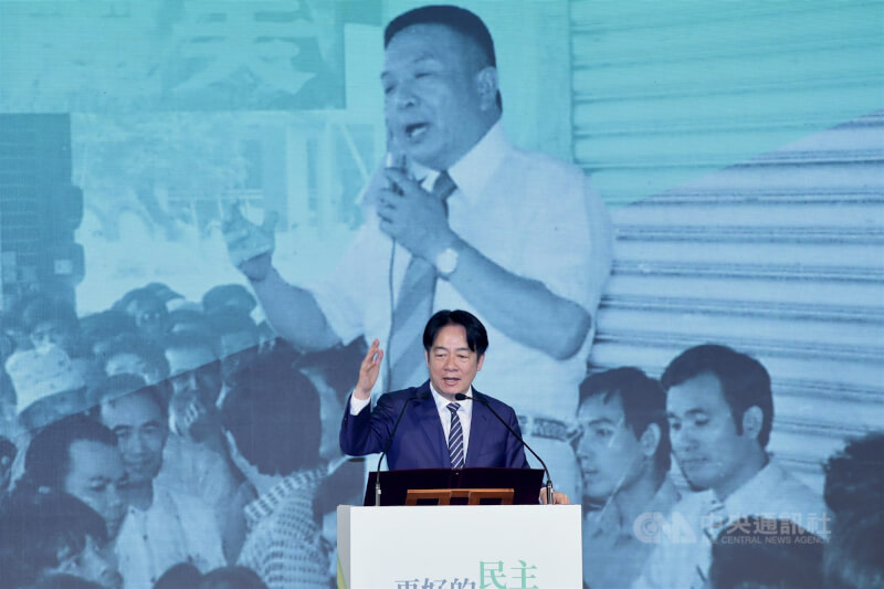 民進黨全代會28日下午在台北國際會議中心登場,今年以「更好的民主、更好的台灣」為主軸,身兼民進黨主席的總統賴清德出席致詞。中央社記者王飛華攝 114年6月28日