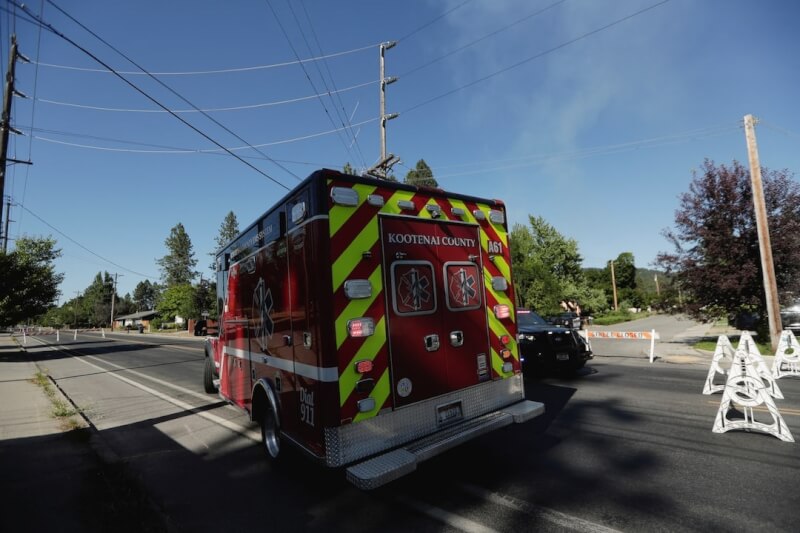 美國愛達荷州兩名消防員29日在滅火時中槍身亡。(路透社)