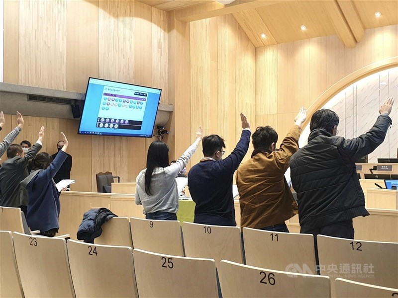 司法院今天公布「113年度國民法官問卷調查結果報告」,國民法官參審後信任司法達98.7%。(中央社檔案照片)
