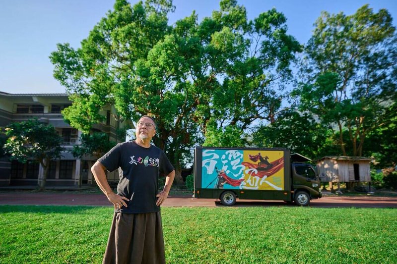 紀錄片「台灣超人」票房突破新台幣3000萬元,導演曲全立(圖)透露正在拍攝續集。(牽猴子提供)中央社記者王心妤傳真 114年7月1日