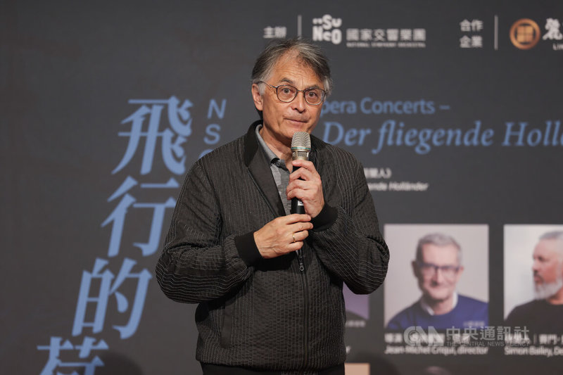 NSO國家交響樂團歌劇音樂會「飛行的荷蘭人」1日在國家音樂廳舉行宣告記者會,NSO音樂總監準.馬寇爾(Jun Märkl)(圖)攜手國內外歌劇名家共同演出。中央社記者裴禛攝 114年7月1日