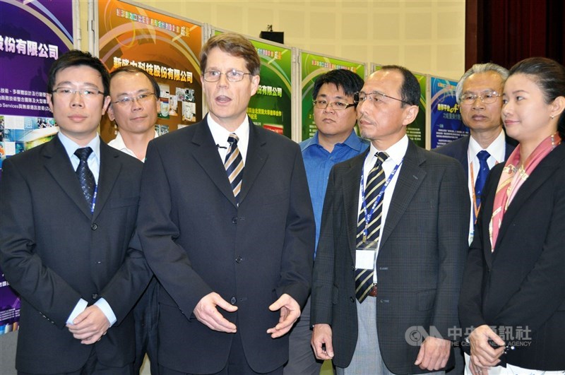 圖為加工區廠商產學合作業者新盛力科技見證產學合作的效益。 (中央社檔案照片)