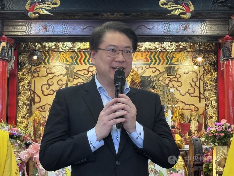 民進黨秘書長林右昌(圖)3日接受媒體訪問時表示,對等、尊重的交流才是兩岸正常交流,也是民進黨一直以來的立場跟態度,而不像國民黨親中投共舔共的交流方式。中央社記者張祈攝 114年7月3日