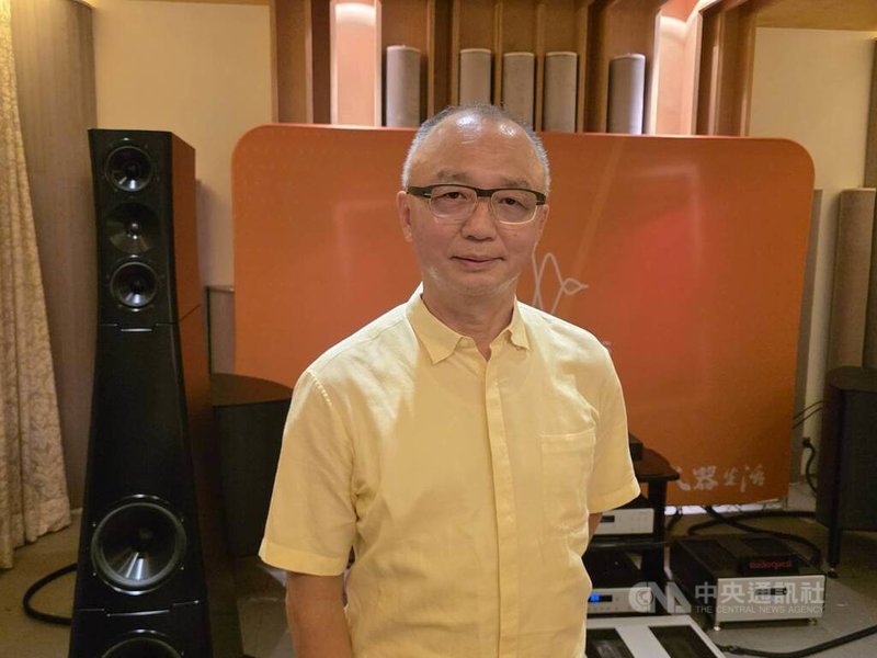 大器國際公開千萬等級音響，大器國際董事長黃光雄指出，近年來超低頻技術受到高度關注，具備在有限空間與預算內，打造出媲美大型系統的音效。中央社記者江明晏攝  114年7月3日