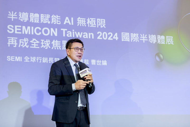 SEMI全球行銷長暨台灣區總裁曹世綸表示,3D IC、FOPLP等先進封裝技術正成為實現系統級整合的關鍵路徑。(SEMI提供)中央社記者張建中傳真 114年7月3日