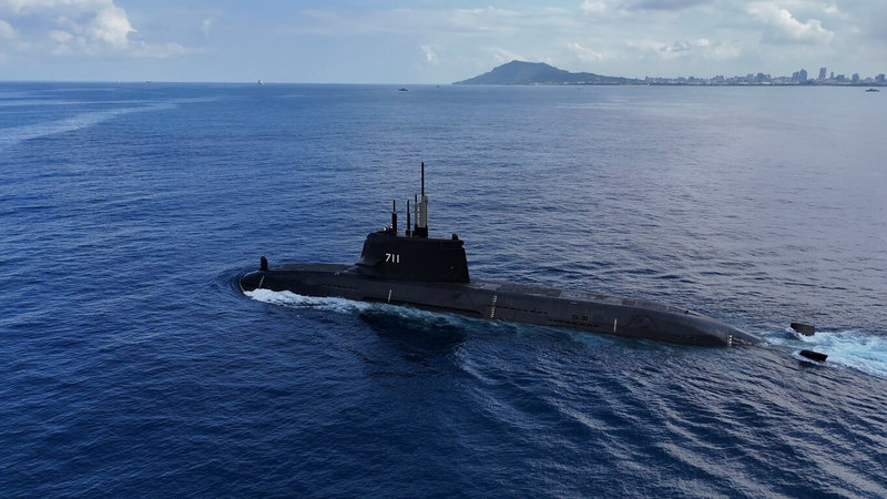 台灣國際造船股份有限公司表示,國造潛艦原型艦海鯤艦依海試計畫,3日實施第3次海上測試,已執行各系統海上動態組合驗證及潛望鏡功能測試,台船公司將持續依測試結果,進行各系統調校改善。(台灣國際造船股份有限公司提供)中央社記者蔡孟妤傳真 114年7月3日