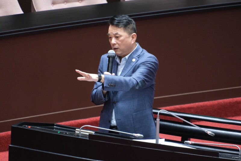 桃園市第3選區立委魯明哲。(圖取自facebook.com/taoyuan.jackru)