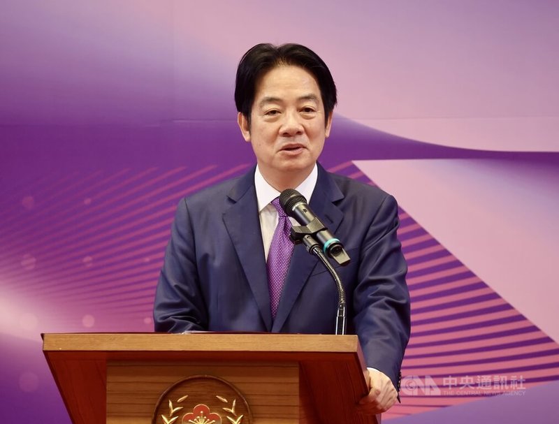2025總統教育獎4日頒獎,總統賴清德(圖)表示,期待透過總統教育獎的表揚,讓更多人知道,面對人生的挑戰,只要願意努力就能找到出路,讓生命閃耀光芒。中央社記者張皓安攝 114年7月4日