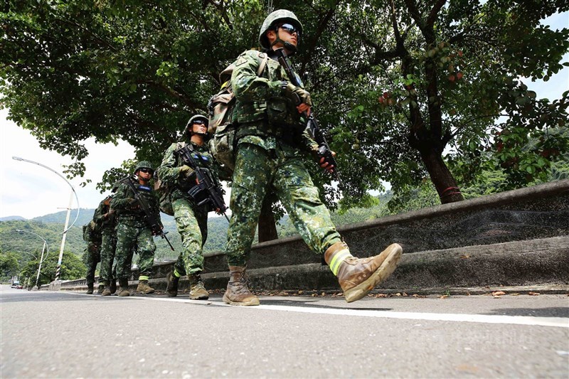 圖為特戰人員於宜蘭行軍。（中央社檔案照片）