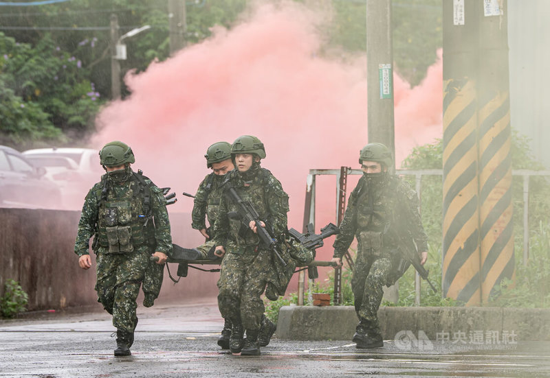 國軍「漢光41號」演習實兵演練由陸軍206旅實施全旅動員,動員超過3000名後備軍人。中央社記者張新偉攝 114年7月11日
