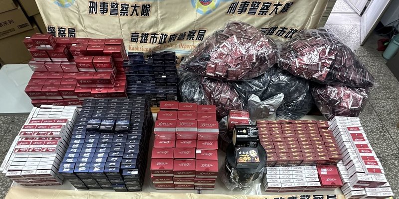 橋頭地檢署與高雄市警察局偵辦網路公司結合生技公司、知名網紅販售壯陽偽藥違反藥事法案,9日前往多處執行搜索,查扣相關偽藥計1萬7000盒等證物。(橋頭地檢署提供)中央社記者張已亷傳真 114年7月14日