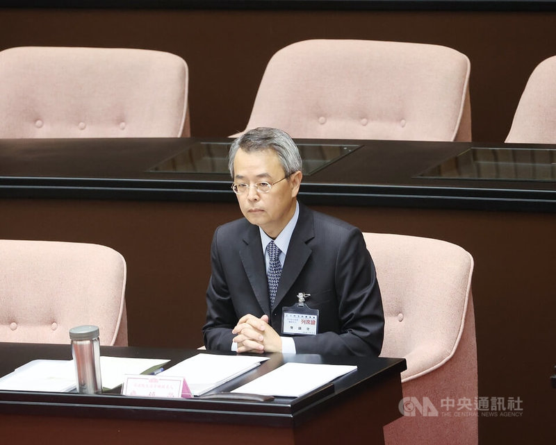 立法院14日召開全院委員會，下午持續進行大法官被提名人詹鎮榮（圖）資格審查與質詢，詹鎮榮期許於未來行使職權時能穩健不躁進、驅動台灣憲政秩序穩定發展，避免引發社會更大紛爭、動亂。中央社記者郭日曉攝　114年7月14日
