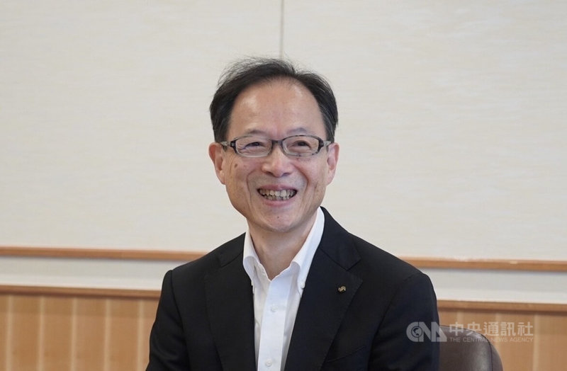 日本大分縣知事佐藤樹一郎2日在大分縣府與台灣部落客等進行交流時建議,台灣民眾到大阪世博觀賞,可從大阪搭郵輪到大分,途經美麗的瀨戶內海。中央社記者楊明珠大分攝 114年7月17日