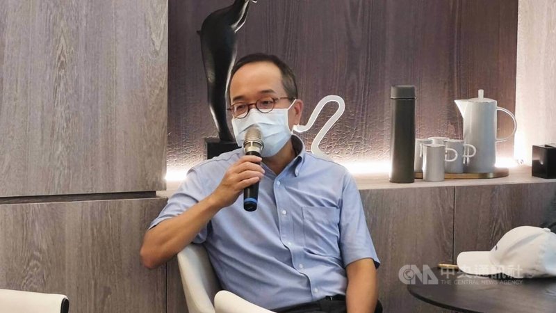 興益發建設協理賴浚龍(圖)17日表示,看好區域前景,興益發已在桃園推出指標大案因應市場需求,總銷新台幣130億元,預計2029年完工。中央社記者何秀玲攝 114年7月17日