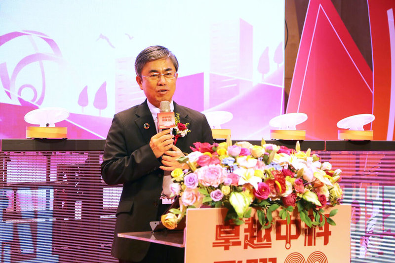中部科學園區管理局局長許茂新(圖)18日表示,攸關台積電設廠的中科台中2期園區擴建案,6月已完成土地點交作業,交地給台積電規畫建廠,台積電也承租土地,預計4座廠會在2025年底動土。(中科管理局提供)中央社記者蘇木春傳真 114年7月18日
