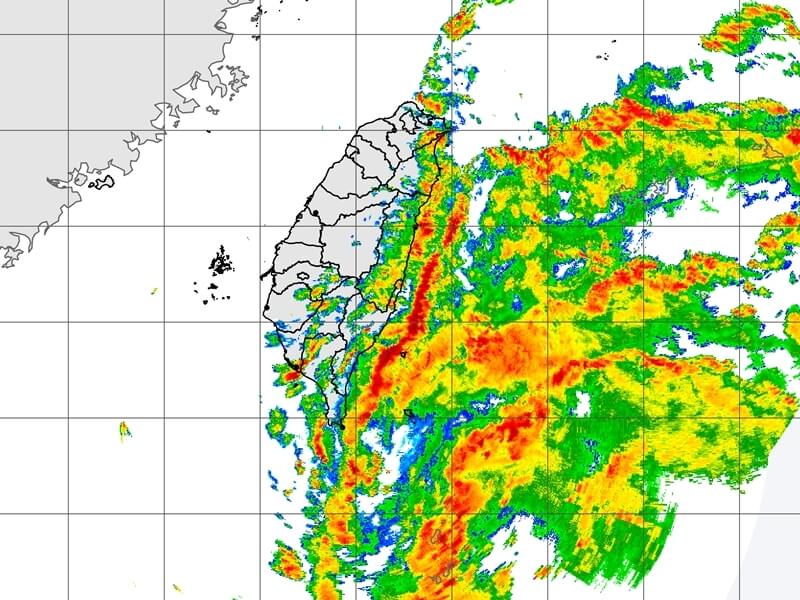 18日下午2時雷達回波圖。（圖取自氣象署網頁www.cwa.gov.tw）