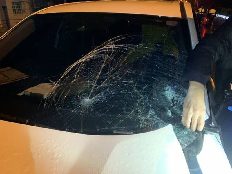 花蓮鳳林鎮台9線19日深夜發生事故，57歲曾姓男子駕駛自小客車與欲穿越馬路、未走斑馬線的32歲彭姓男子碰撞，彭男當場失去生命跡象，送醫不治。（民眾提供）中央社記者盧太城花蓮傳真　114年7月20日