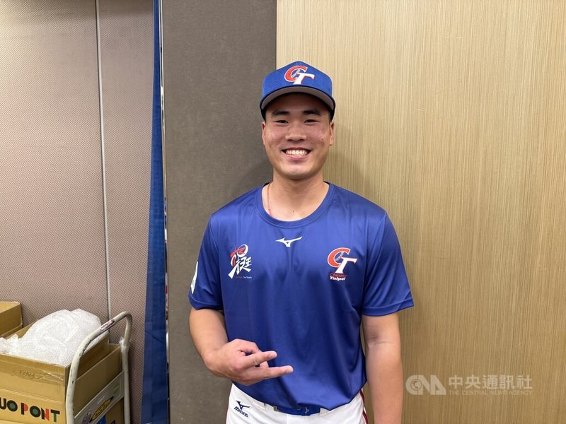 台中西苑高中畢業的棒球好手游能茗（圖）在中職選秀會前宣布退選，他21日受訪表示，在赴美訓練時感受到自己和外面的人還有些差距，決定先到美國讀大學磨練。中央社記者謝靜雯攝  114年7月21日