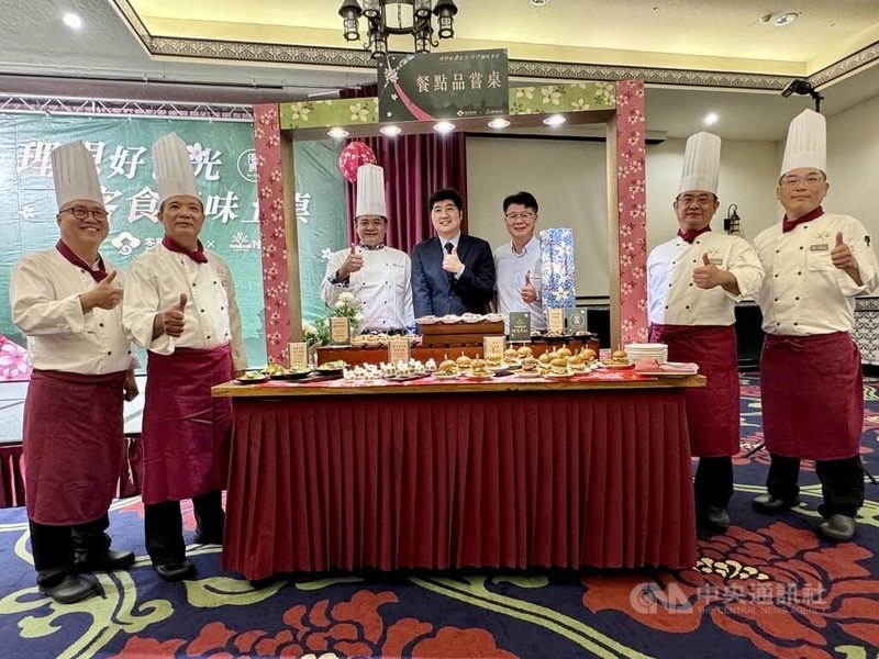 客家委員會推動「客食(Ha-Food)」計畫,與花蓮理想大地渡假飯店合作,運用在地食材與經典客家元素,推出5款期間限定料理,即日起供應至8月30日。中央社記者張祈攝 114年7月23日