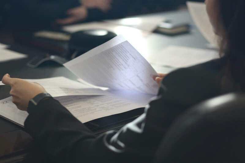 加州科技公司綠色電網指控分析師袁子涵利用個人休假期間存取多份檔案。(示意圖/圖取自Unsplash圖庫)