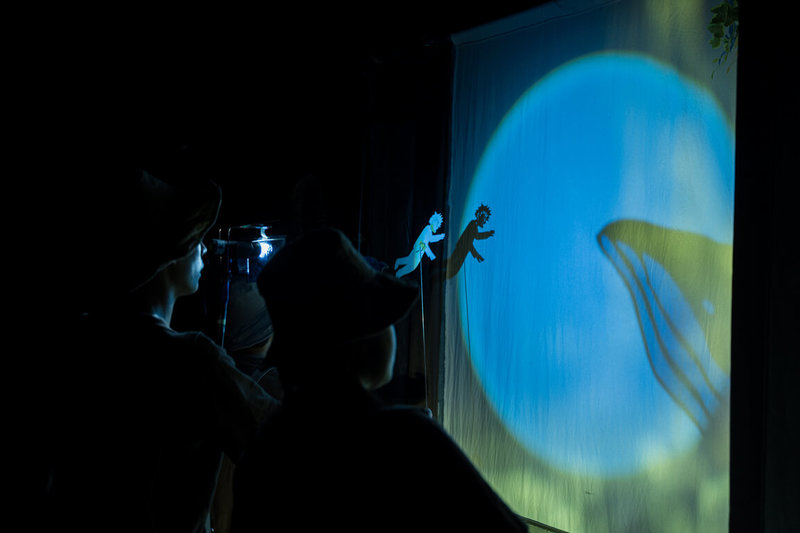 台灣表演藝術團隊「斜槓青年創作體」獲選2025年「英國文化之都」計畫的「台灣焦點」節目,8月31日將在英格蘭北部布拉德福市(Bradford)演出偶劇「你欲泅去佗位?」。(文化部駐英國台北代表處文化組提供)中央社記者陳韻聿倫敦傳真 114年7月24日