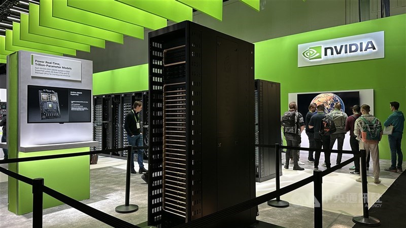 圖為輝達(NVIDIA)展示Blackwell架構產品。(中央社檔案照片)