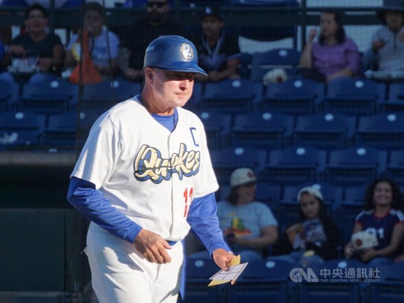 洛杉磯道奇隊小聯盟1A總教練舒梅克（John Shoemaker）擁有38年執教經驗，20多年前的台灣好手陳金鋒、郭泓志、胡金龍都曾在他的執教隊伍打球。中央社記者林宏翰洛杉磯攝   114年7月26日