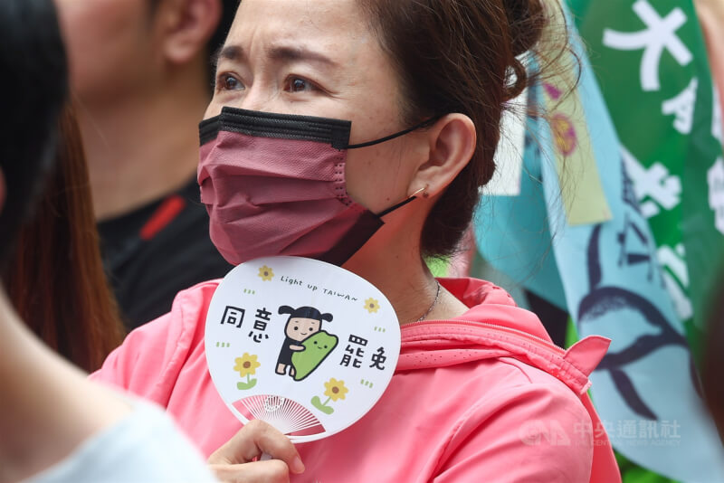 罷團選情呈現落後趨勢,現場支持者也面露憂心。中央社記者王騰毅攝 114年7月26日