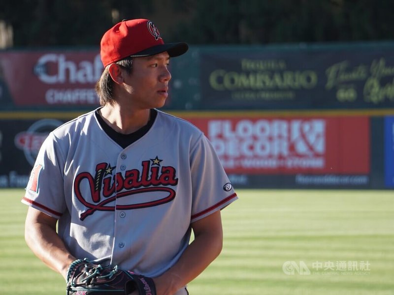 19歲台灣新生代棒球投手黃仲翔(圖)今年展開旅美生涯,26日從新人聯盟升上一個層級來到1A擔任先發投手。中央社記者林宏翰洛杉磯攝 114年7月27日