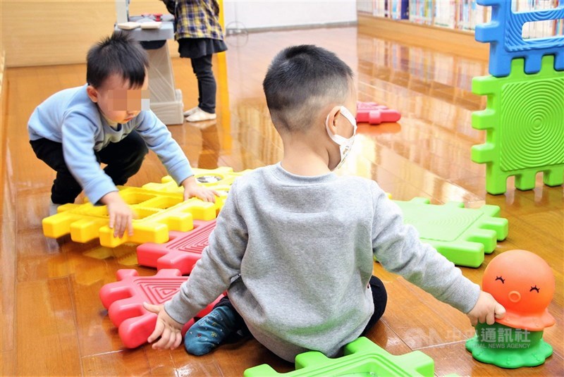 超過8成需特教資源的愛奇兒每逢寒暑假就面臨學習中斷、退步,民團呼籲建立全國寒暑假照顧支持制度。(中央社檔案照片)