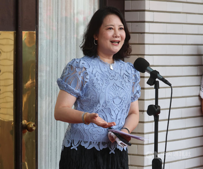 726大罷免失利,民進黨立法院黨團幹事長吳思瑤(圖)29日表示,民進黨現在需要的是檢討大會,不是什麼感恩晚會,民進黨上上下下在做的事是檢討方向、調整步伐,穩定軍心,沉著應變,虛心檢討。中央社記者謝佳璋攝 114年7月29日