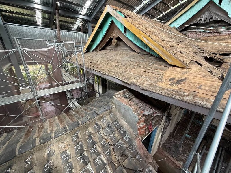 新竹市定古蹟新竹神社將展開修復，由於修復頗具挑戰與難度，市府特別邀請日本古蹟修復專家顧問團隊共計6名專業人士來台參與交流。（新竹市政府提供）中央社記者魯鋼駿傳真　114年7月30日