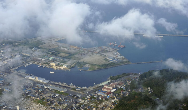 圖為日本岩手縣久慈市太平洋沿岸。(共同社)