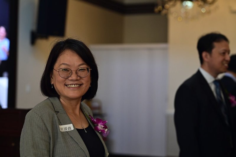 舊金山灣區台灣商會會長何淑貞接受中央社訪問指出,稅率實際影響需要根據每家企業自身競爭力、經營策略、及匯率變動等因素綜合觀察。(何淑貞提供)中央社記者張欣瑜舊金山傳真 114年8月1日