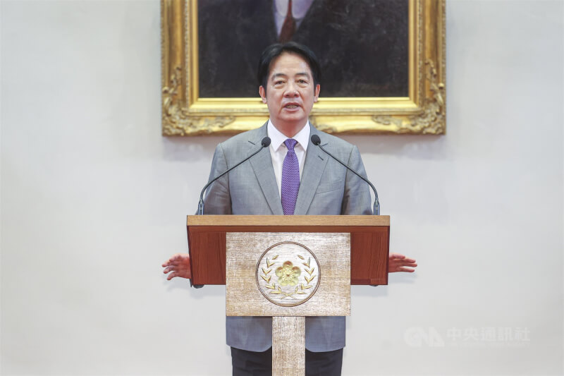 美國白宮公布台灣對等關稅稅率暫時為20%，總統賴清德（圖）1日上午召開「因應美國對等關稅政策記者會」說明。賴總統表示，這非台灣談判的最終目標，後續談判將爭取對台灣更有利、更合理的稅率。中央社記者鄭清元攝  114年8月1日