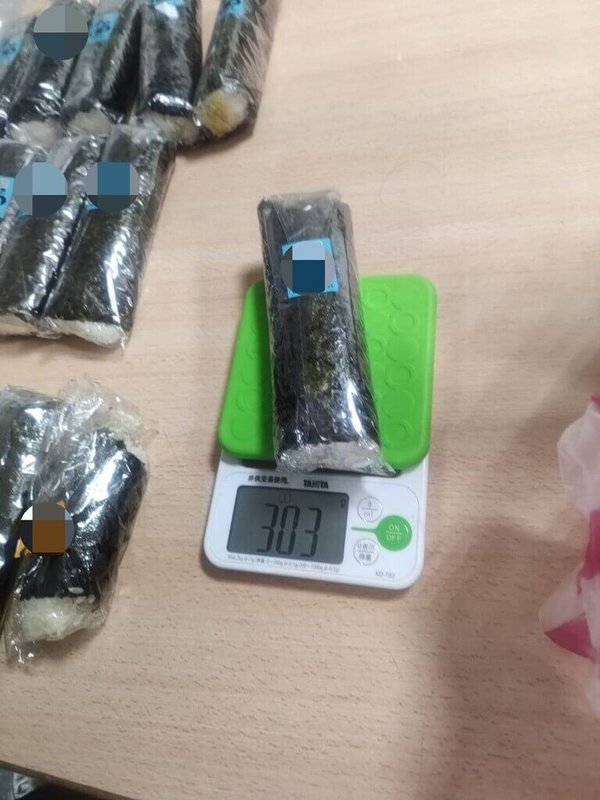 台北市衛生局1日表示，台灣大學一營隊活動發生疑似食物中毒案件，學生食用由台北市業者供應的飯捲後，累計18人身體不適就醫，目前均已全數返家休息。（台北市衛生局提供）中央社記者陳昱婷傳真　114年8月1日