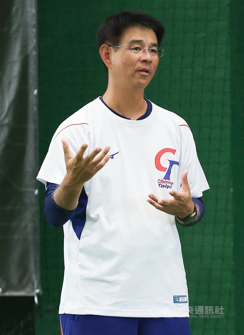 亞洲棒球錦標賽將於9月在中國舉行,台灣培訓隊4日到台南亞太國際棒球訓練中心練球,總教練湯登凱(圖)受訪表示,最終名單不會有太大變動,尤其是野手群。中央社記者張新偉攝 114年8月4日