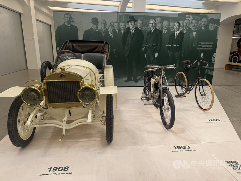 知名汽車品牌斯柯達(Škoda)創立於1895年,至今已有130年的歷史,百年多來車子款式不斷演進。中央社記者劉郁葶姆拉達-博萊斯拉夫攝 114年8月5日