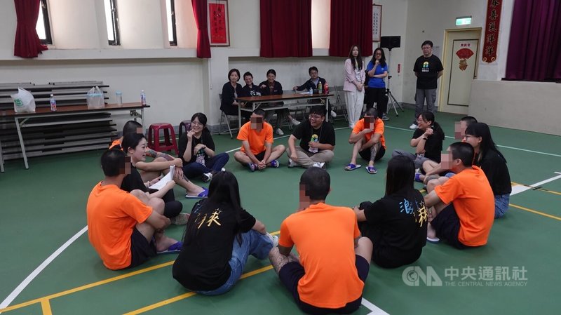 更生少年關懷協會7日表示，協會每年都會與台北少年觀護所合辦夏令營，今年以「升級吧，冒險家！」為主題，自5日起至8日舉行為期4天、3梯次的更新轉化營，陪伴少年看見自身獨特價值。中央社記者趙敏雅攝　114年8月7日