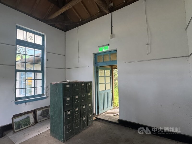 花蓮縣鳳林鎮「林田警察官吏派出所」建於1914年,是日治時期木構建築,保有辦公室、拘留室及宿舍。中央社記者張祈攝 114年8月8日