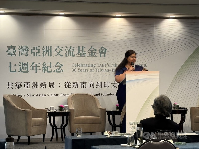 印度台北協會副會長甘泉8日於台亞會舉行的「三十年的台印夥伴關係：韌性與繁榮」論壇場次發表致詞。中央社記者吳書緯攝　114年8月8日