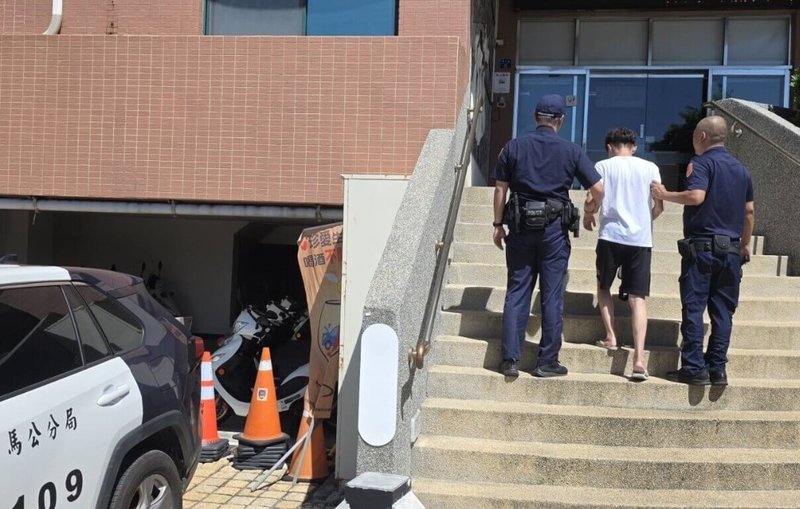 澎湖縣馬公市石泉里一處空地停車場10日槍響，馬公警分局迅速展開調查，涉案陳姓男子事發後主動到案，被依違反社維法送辦。（馬公分局提供） 中央社　114年8月10日