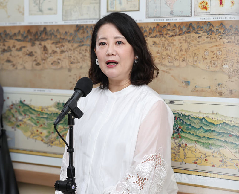 民進黨立法院黨團幹事長吳思瑤（圖）11日在立法院受訪回應關稅、軍公教加薪等議題。中央社記者謝佳璋攝  114年8月11日