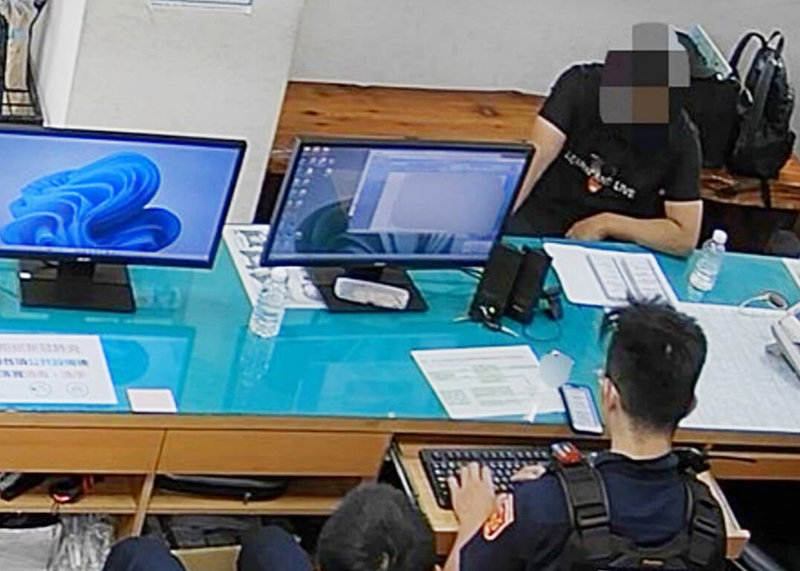 網路借貸暗藏陷阱,台中市有男子誤信網路上「協助辦理貸款」訊息,依照對方指示準備綁定一個非其所有的帳戶從事「海外投資」。所幸銀行行員察覺異常,通報警方介入,成功攔阻一起假借貸真詐騙案件。(民眾提供)中央社記者趙麗妍傳真 114年8月12日