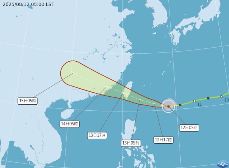 颱風楊柳朝台灣靠近，氣象專家吳德榮提醒，東半部及南部需注意大量豪雨。（圖取自中央氣象署網站網頁cwa.gov.tw/）