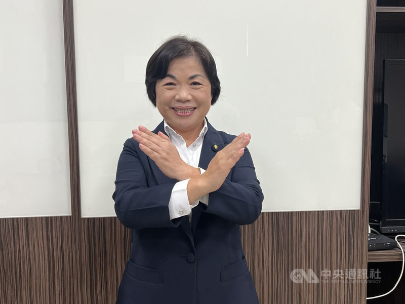 台中市第3選區國民黨籍立委楊瓊瓔(圖)罷免案公辦電視說明會13日登場,楊瓊瓔親自出席陳述反對罷免意見,呼籲選民反罷免,23日出來投下不同意罷免票。中央社記者郝雪卿攝 114年8月13日