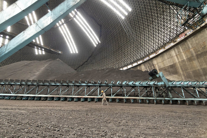 興達電廠針對煤倉煤堆採取4步驟積極管控，確保電廠環境安全。（台電提供）中央社記者曾智怡傳真　114年8月15日